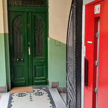 Nice Downtown Apartment بودابست المظهر الخارجي الصورة